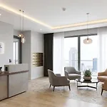 Aparthotel Lumina *